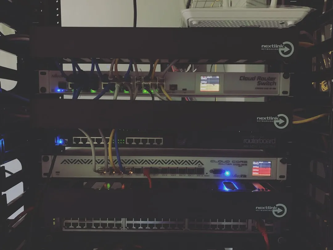 重庆钢结构厂房H型钢选型指南与承重性能分析